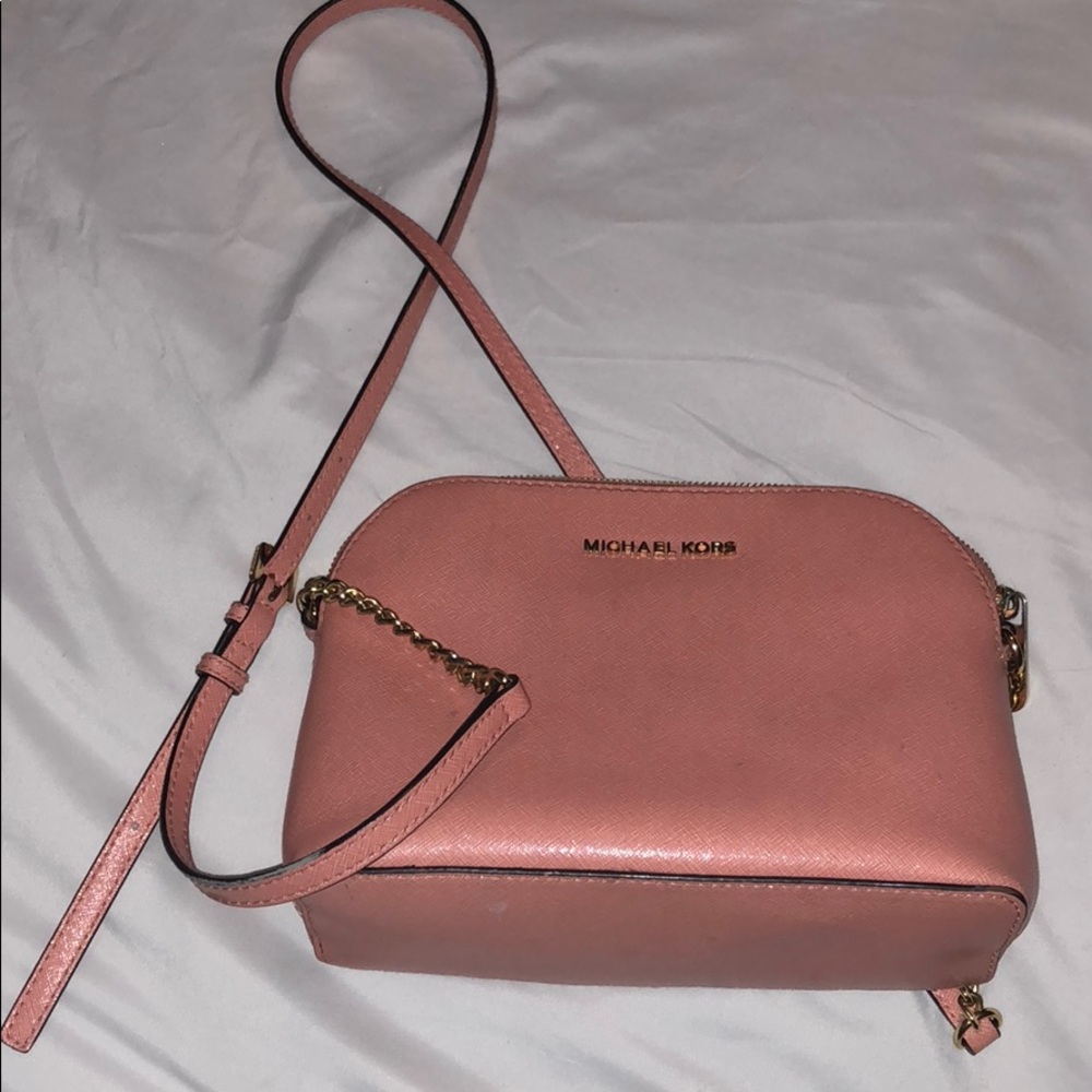Michael Kors Cindy Pale Pink Dome Crossbody